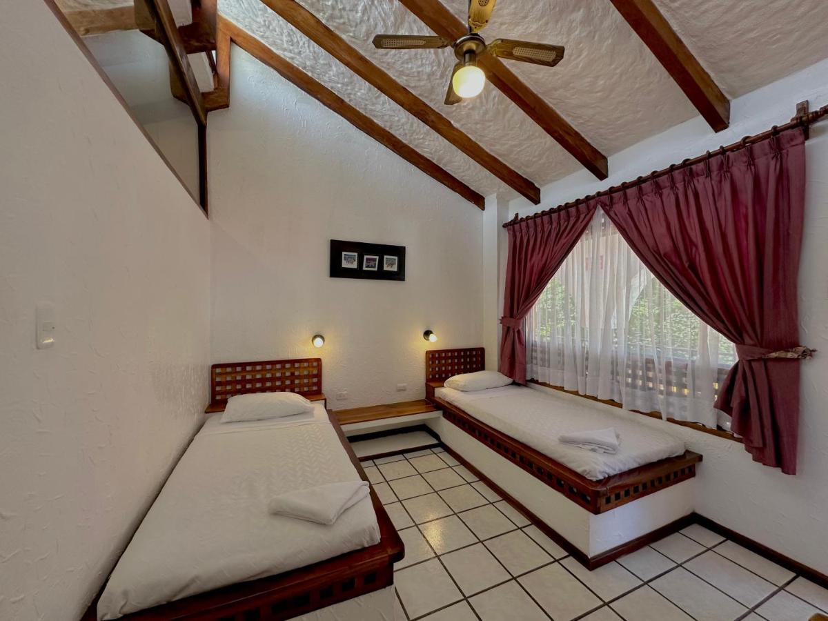 Hotel Silberstein Пуерто Айора Екстериор снимка
