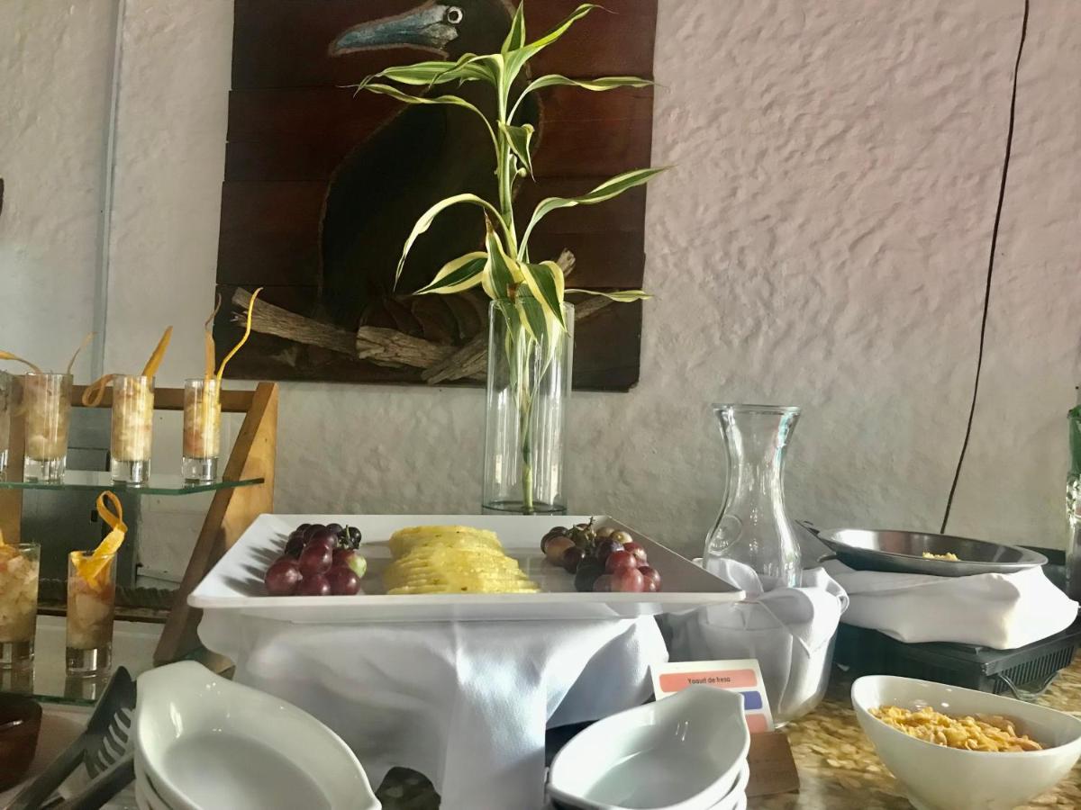 Hotel Silberstein Пуерто Айора Екстериор снимка
