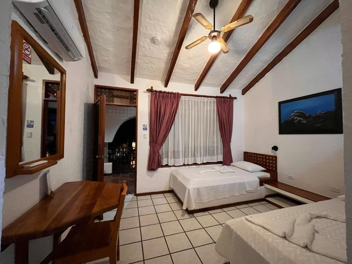 Hotel Silberstein Пуерто Айора Екстериор снимка