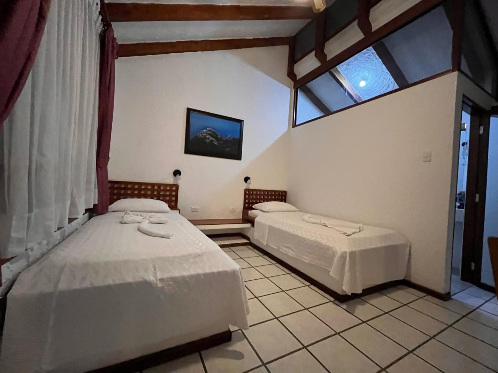 Hotel Silberstein Пуерто Айора Екстериор снимка
